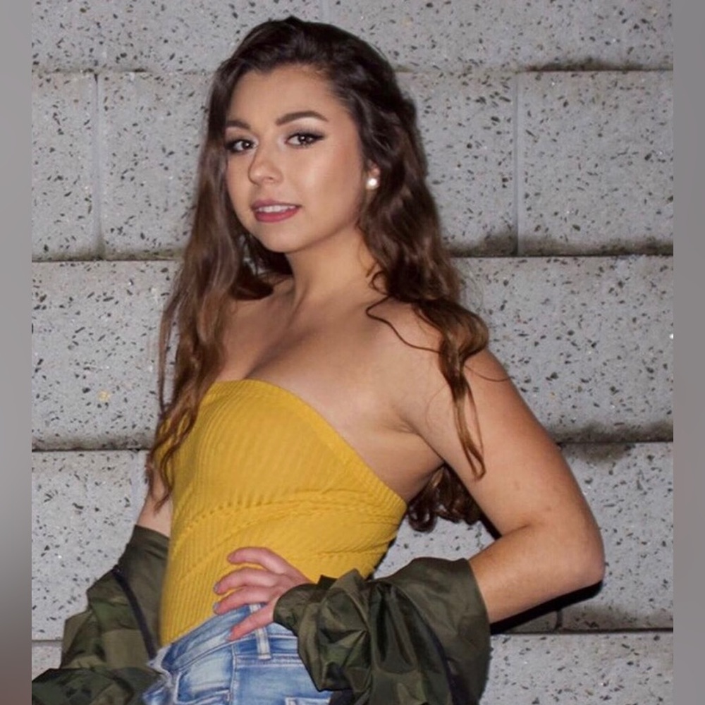 Lightly Ribbed Golden-Yellow Strapless Bodysuit
